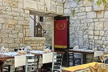 Hotel Nora 3*