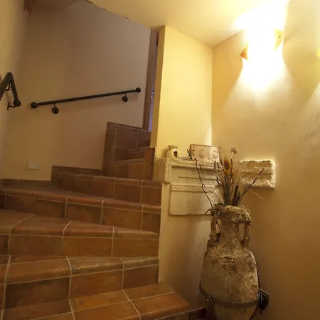 Nora Hotel 3*