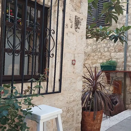Hotel Nora