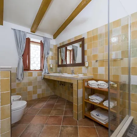 Hotel Nora 3*