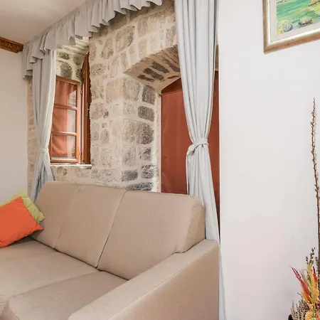 Nora Hotel 3*