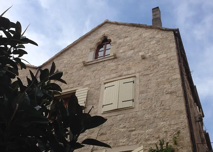 Hotel Nora Hvar Town