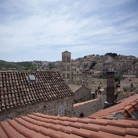 Nora Hotel 3*